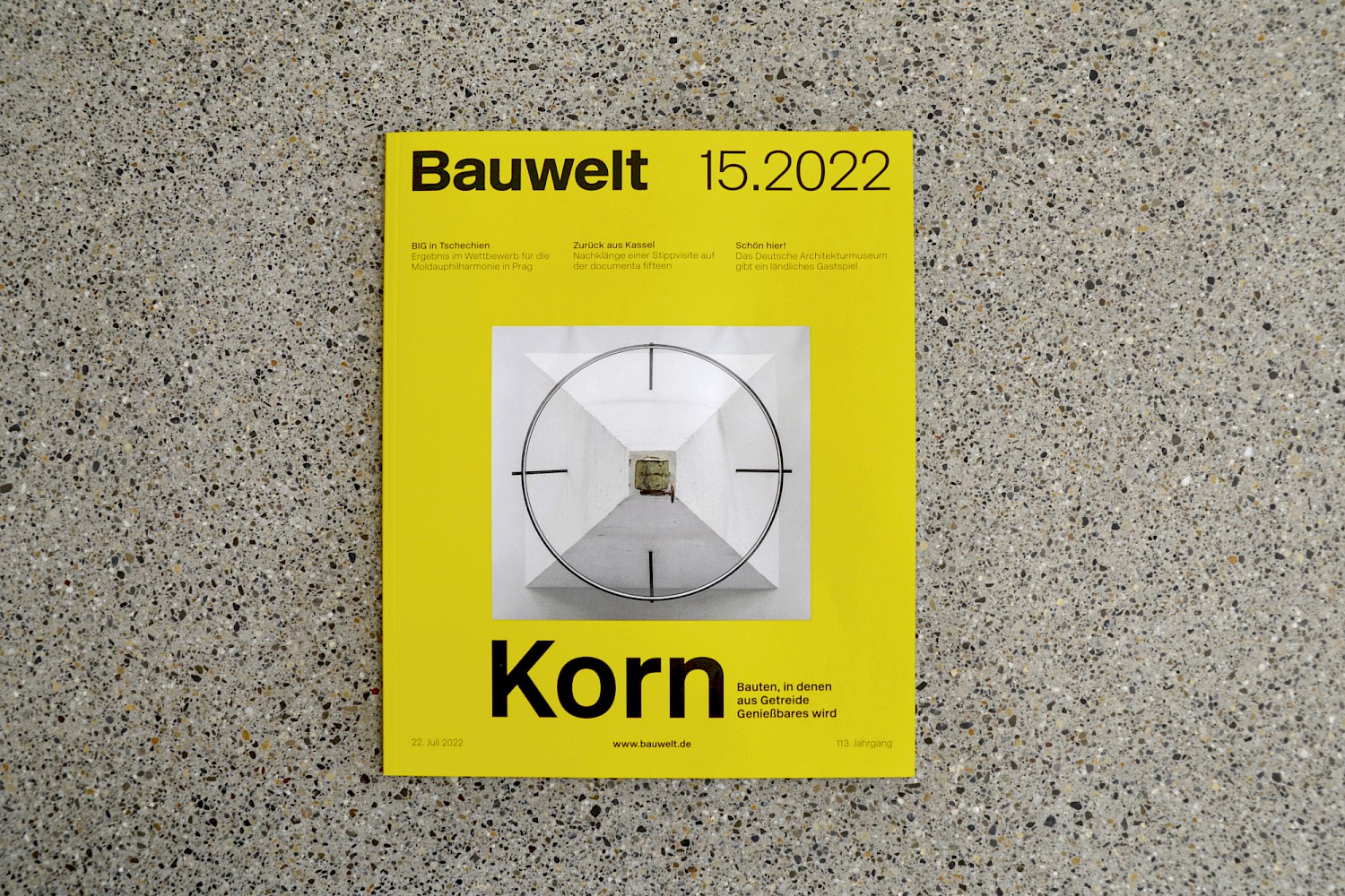 Publikation Bauwelt 15.2022, Brauereihalle Kirchheim
